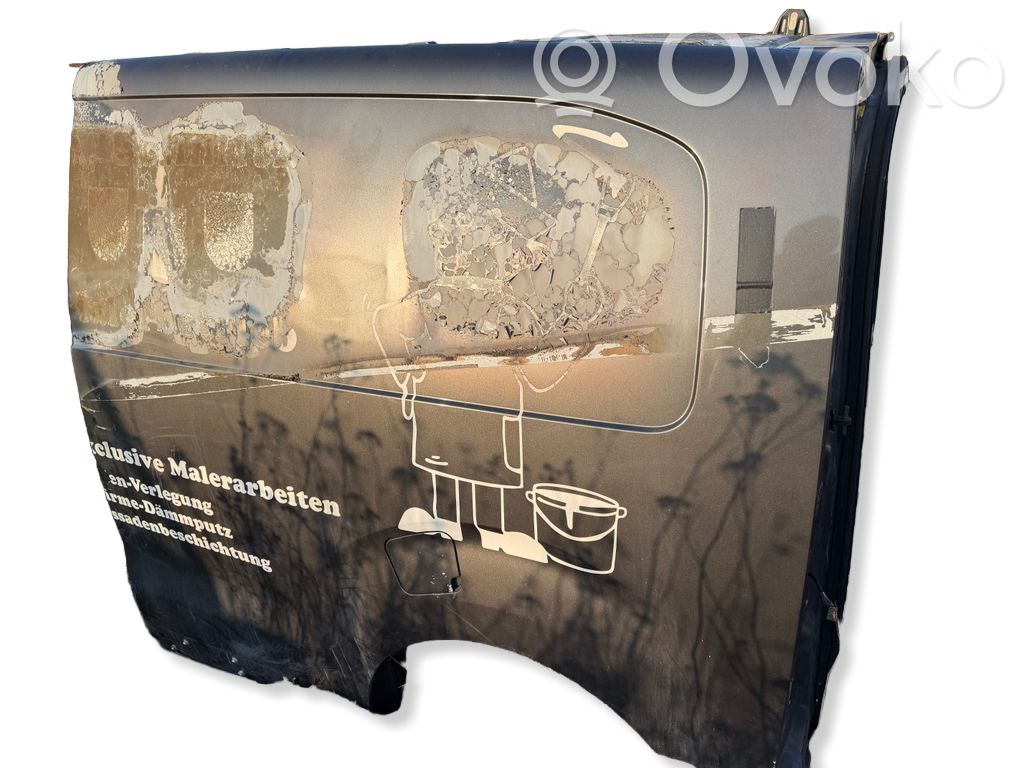 Panel lateral trasero