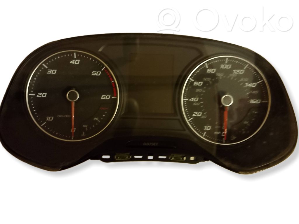 Seat Leon (5F) Licznik / Prędkościomierz 
