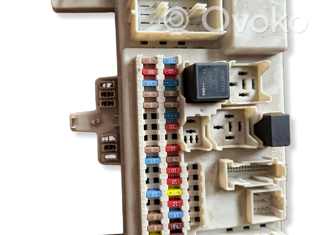 Volvo V50 Fuse module 