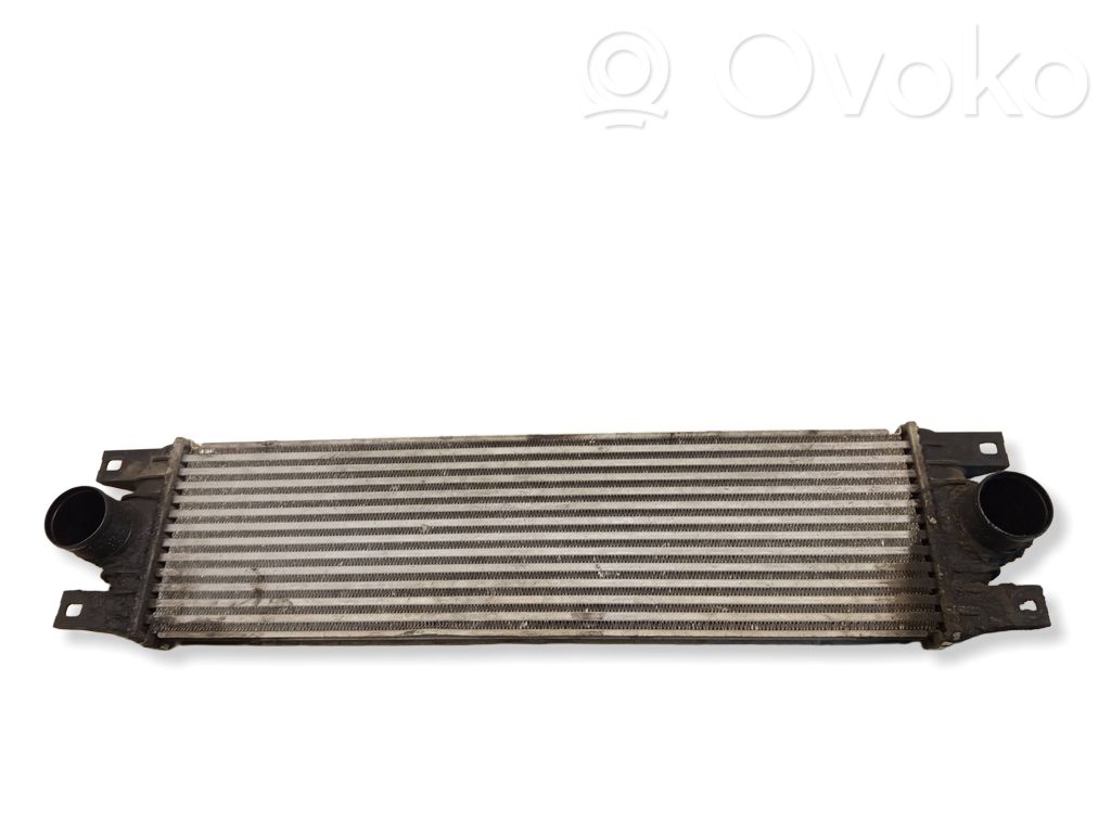 Renault Master II Intercooler air channel guide 