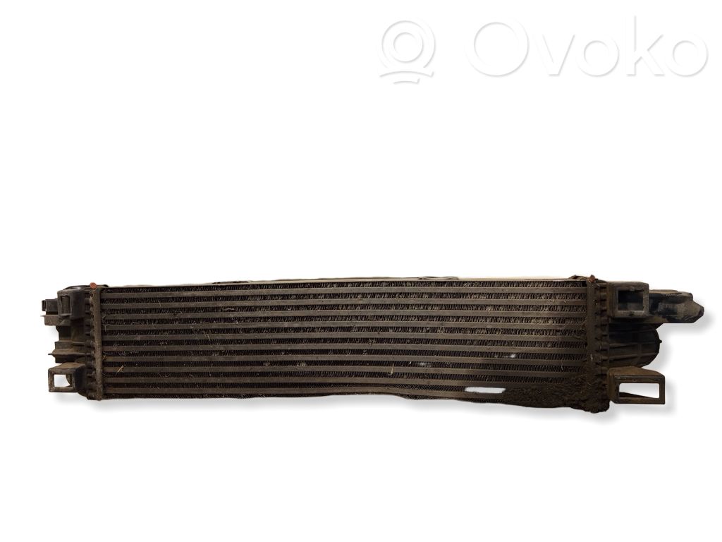 Opel Vivaro Guía de aire del intercooler 