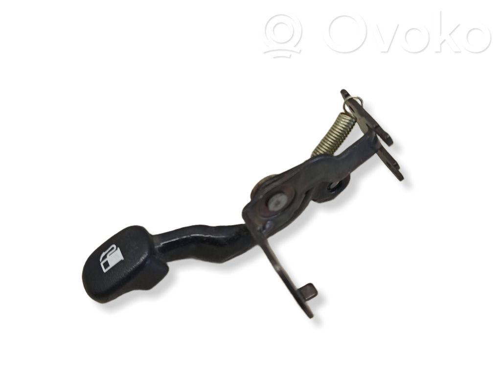 Fuel cap release pull handle