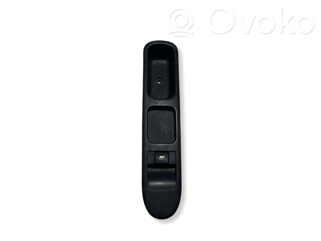 Citroen C3 Electric window control switch 