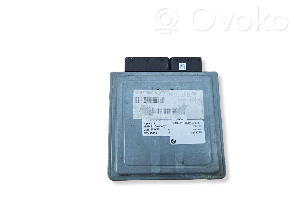 BMW 5 E60 E61 Engine control unit/module 