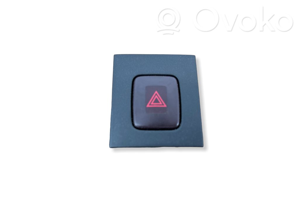 Volvo XC70 Hazard light switch 