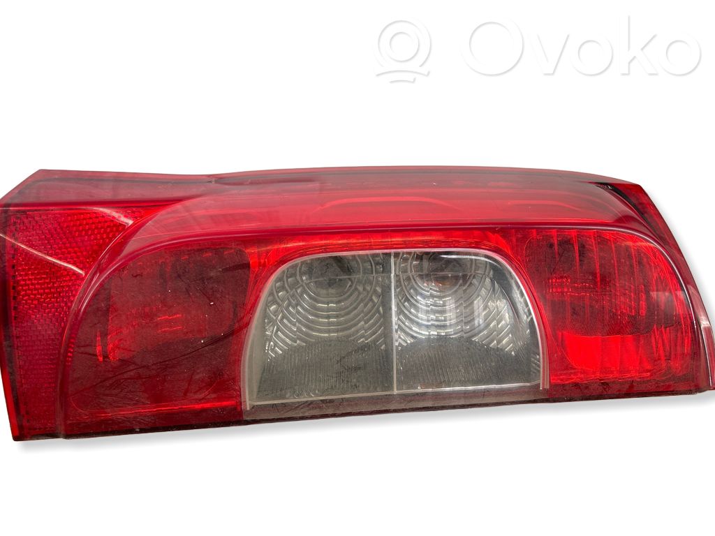 Citroen Nemo Galinis žibintas kėbule 