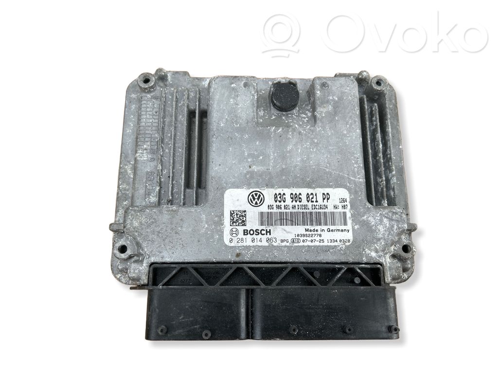 Volkswagen PASSAT B6 Engine control unit/module 