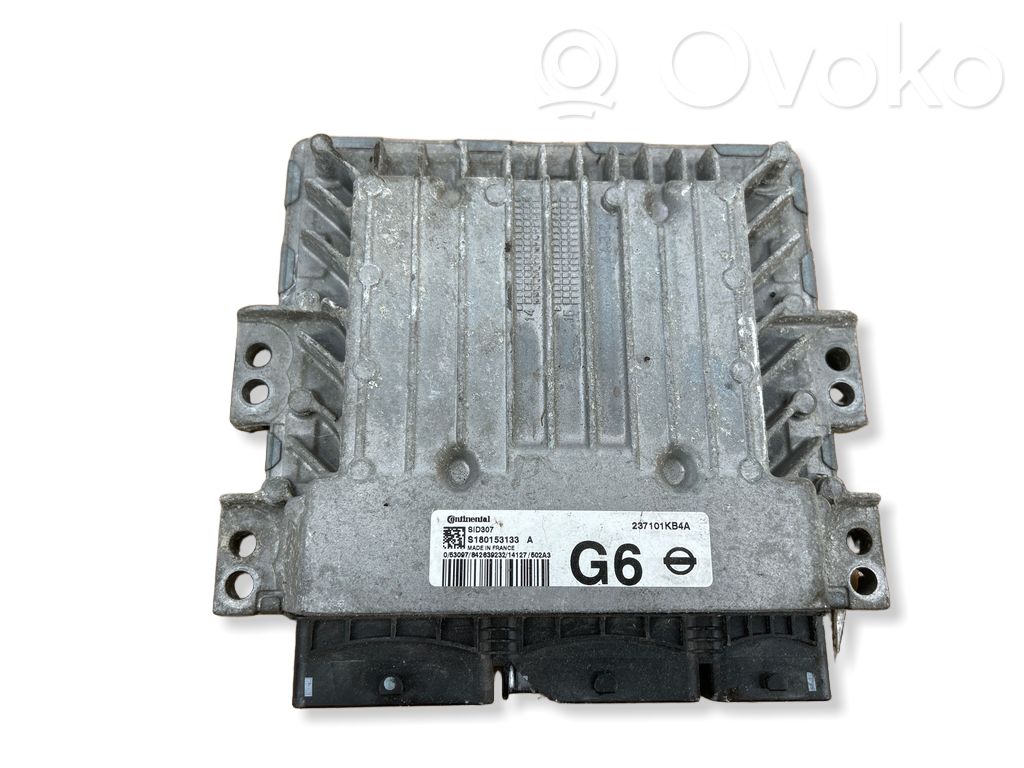 Nissan Juke I F15 Engine control unit/module 