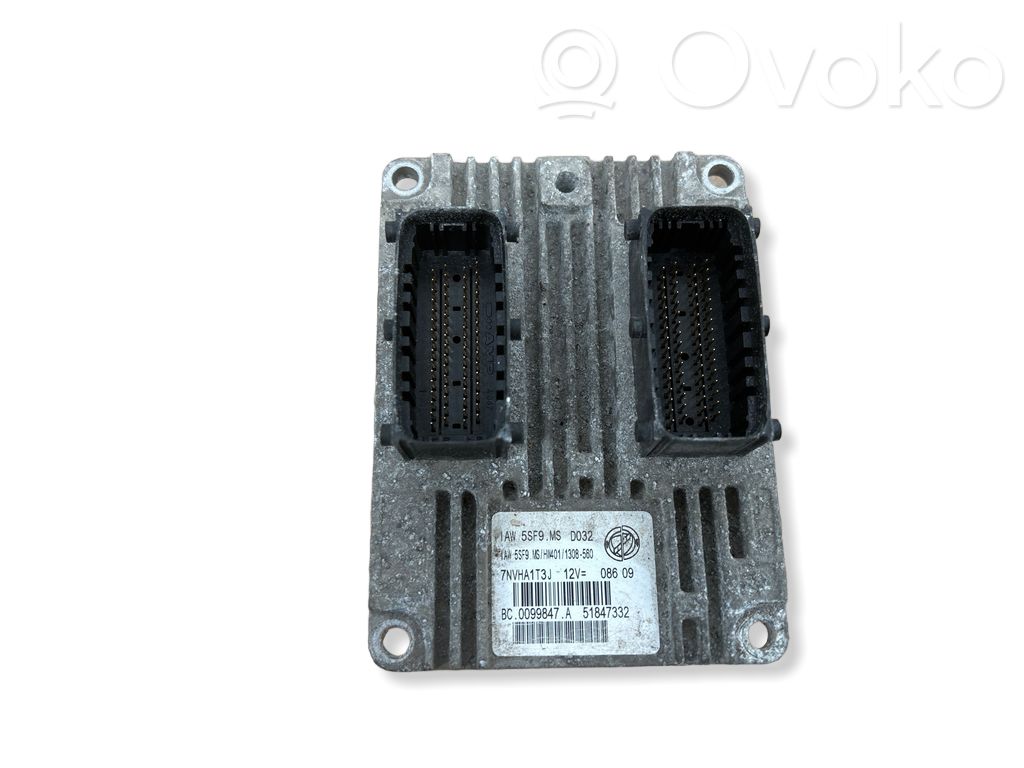 Engine control unit/module   51847332,0099847A,7NVHA1T3J