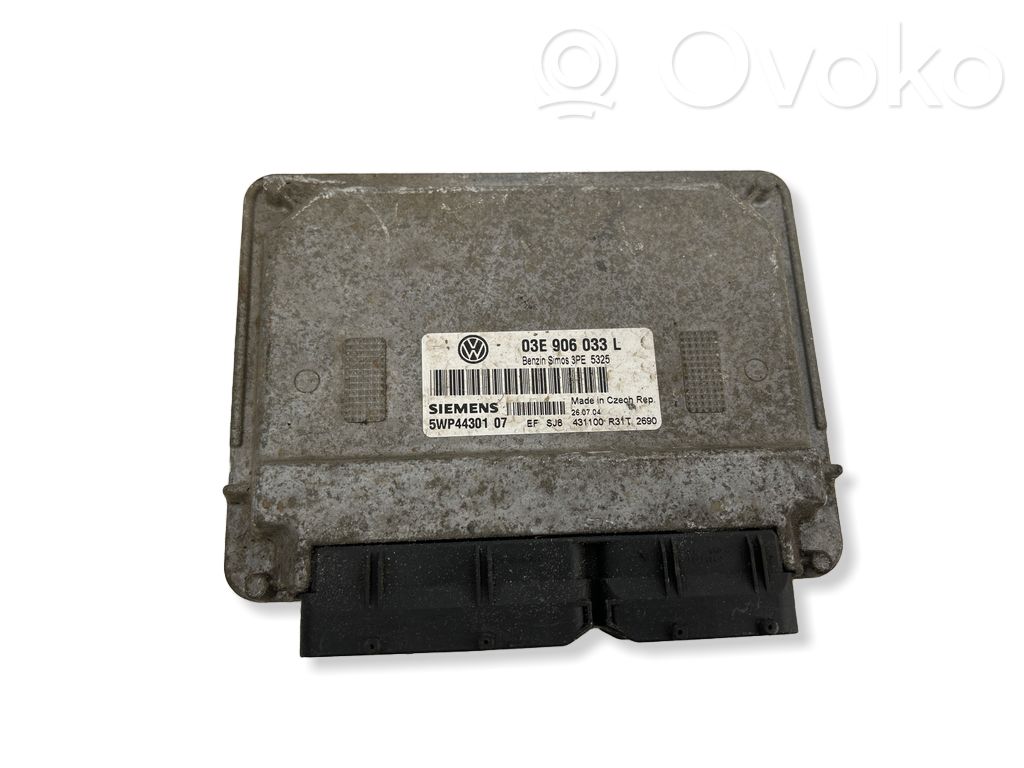 Engine control unit/module   03E906033L,5WP44301,3PE5325