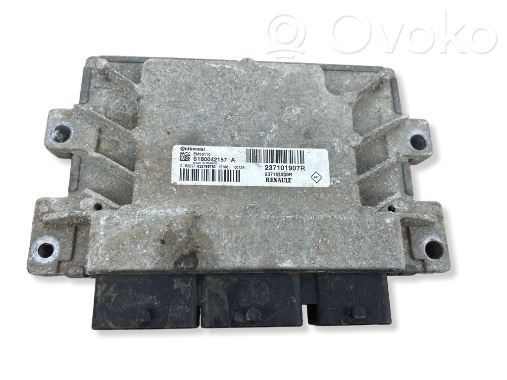 Engine control unit/module   237101907R,S180042157A,237101206R