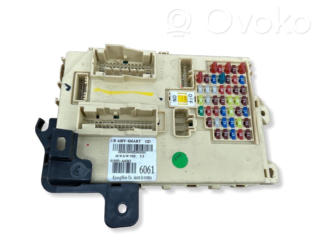 Hyundai i30 Fuse module 