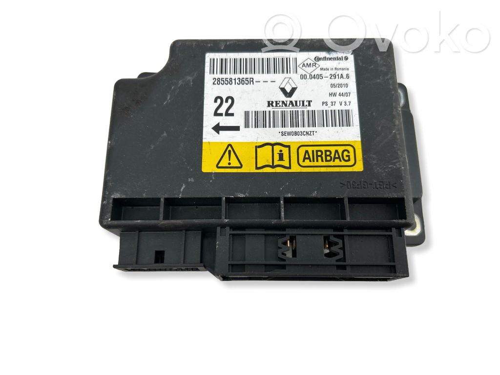 Renault Megane III Airbag control unit/module 