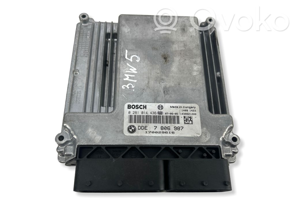 BMW 5 E60 E61 Variklio valdymo blokas 