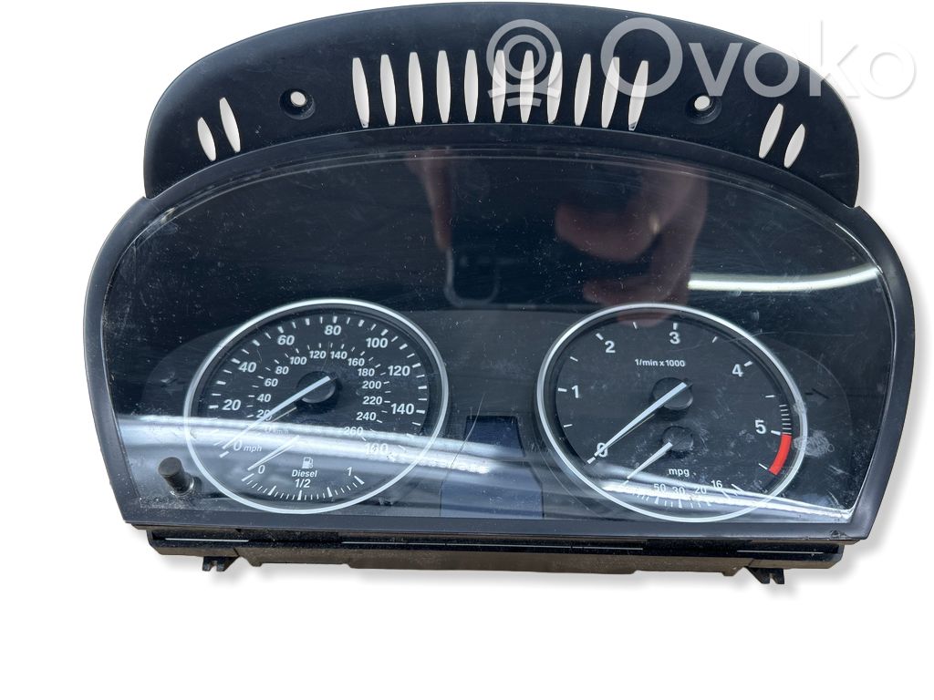 Speedometer (instrument cluster)   110080213,62119153756,7898018902V