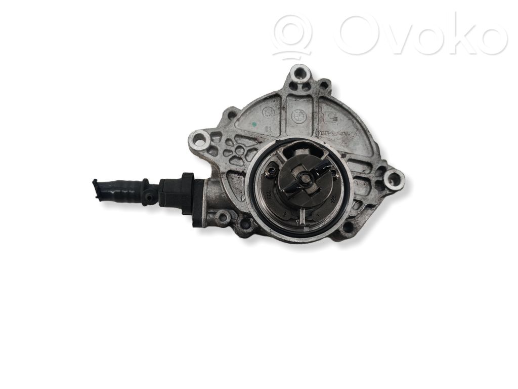 BMW 3 E92 E93 Vacuum pump 