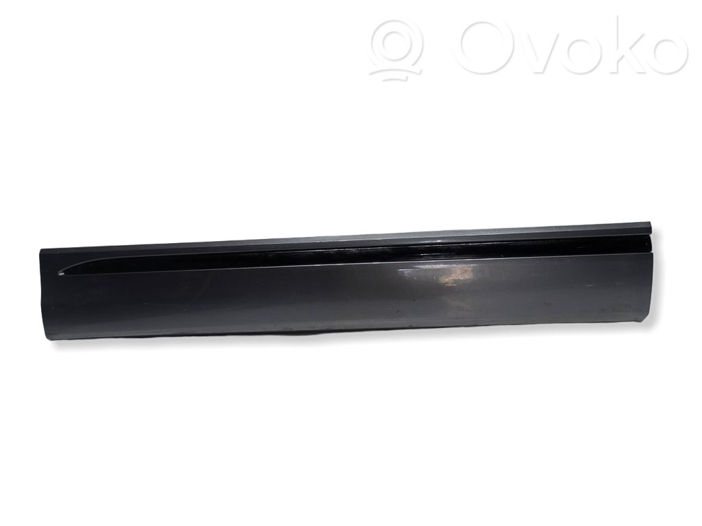Listwa drzwi przednich   4M8853959B