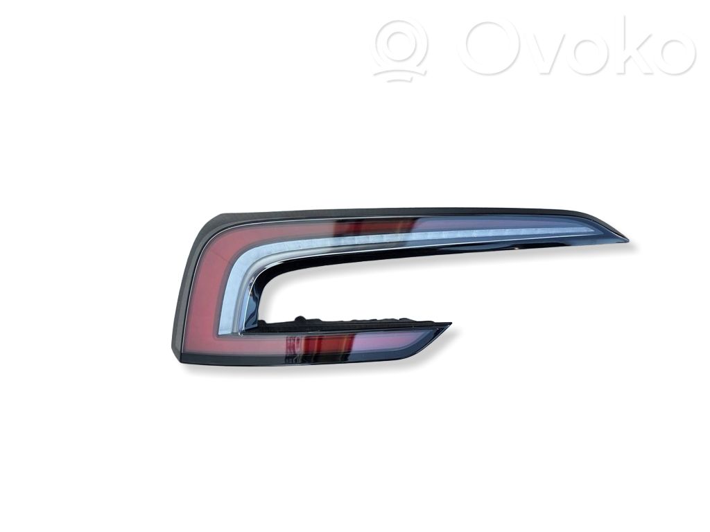 Tesla Model 3 Galinis žibintas kėbule 