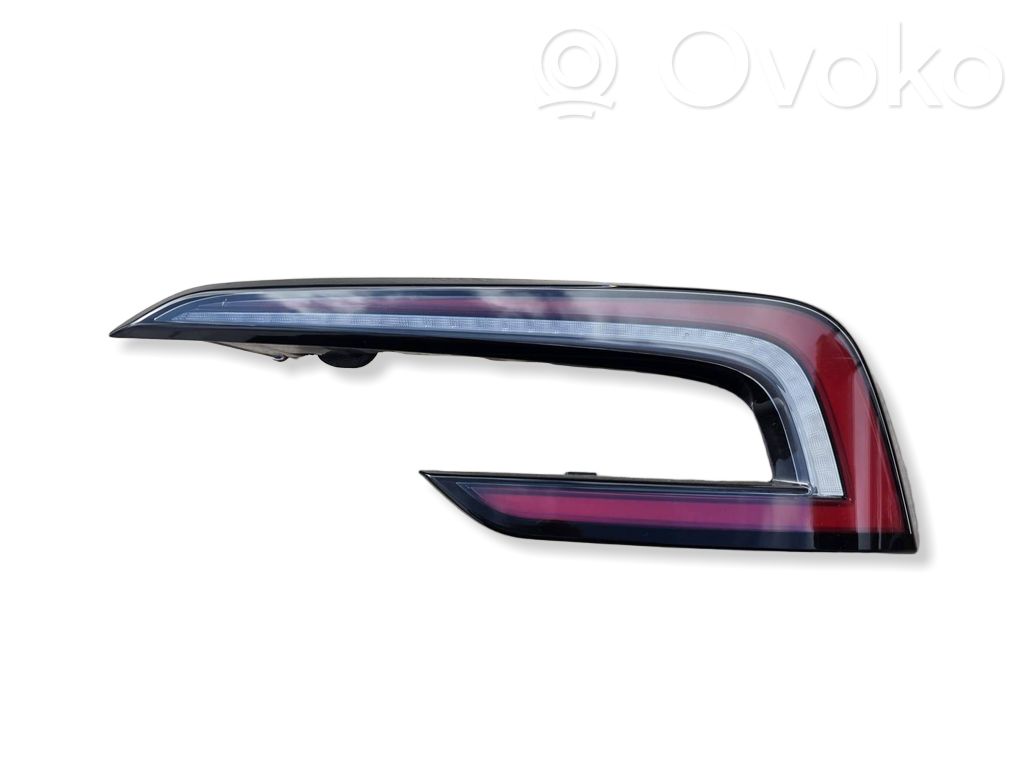 Tesla Model 3 Highland Takavalot 