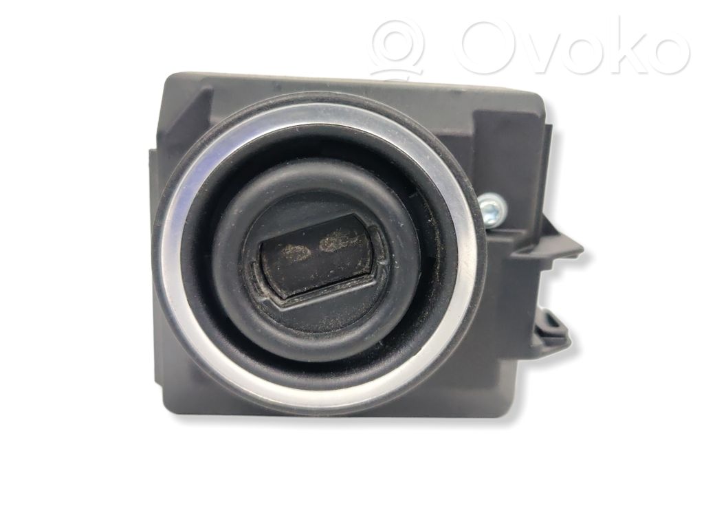 Mercedes-Benz E C207 W207 Ignition lock 