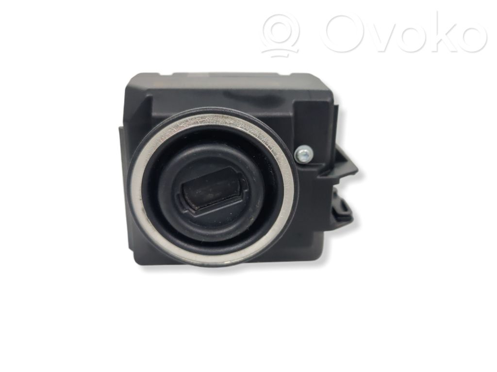 Mercedes-Benz E C207 W207 Ignition lock 