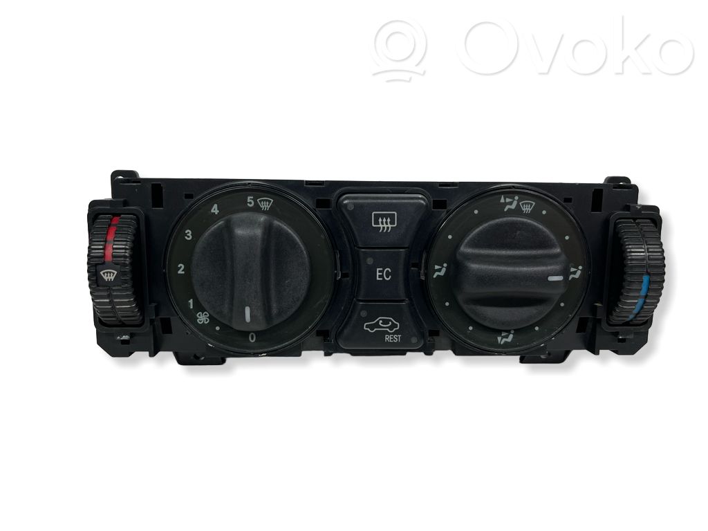 Mercedes-Benz E W210 Panel klimatyzacji 