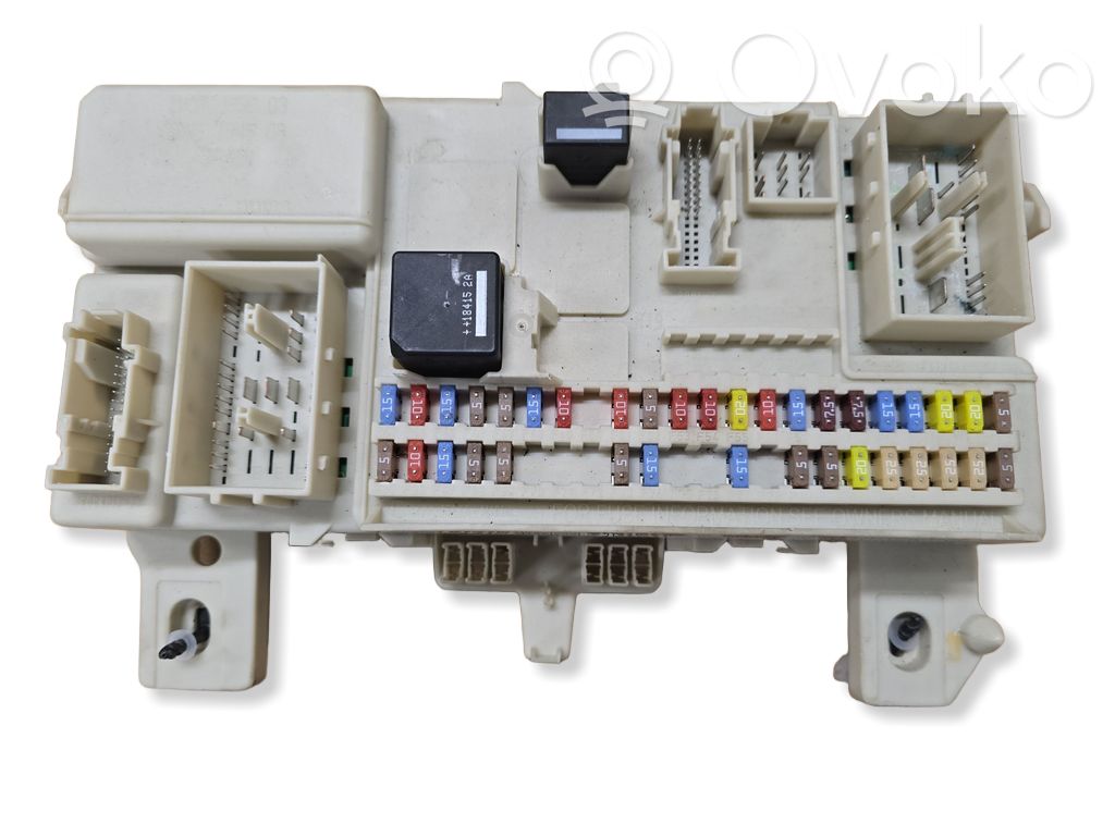 Volvo C30 Módulo de fusible 