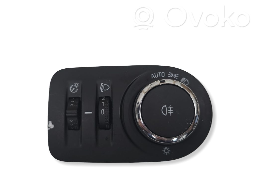 Opel Astra K Light switch 