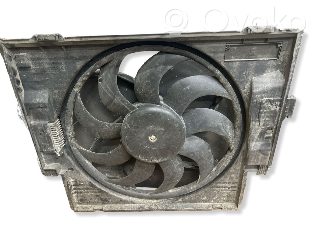 BMW 1 F20 F21 Elektrinis radiatorių ventiliatorius 