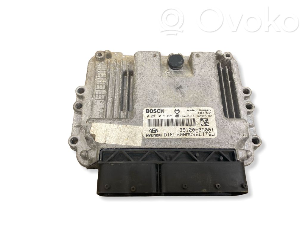 Hyundai ix35 Engine control unit/module 
