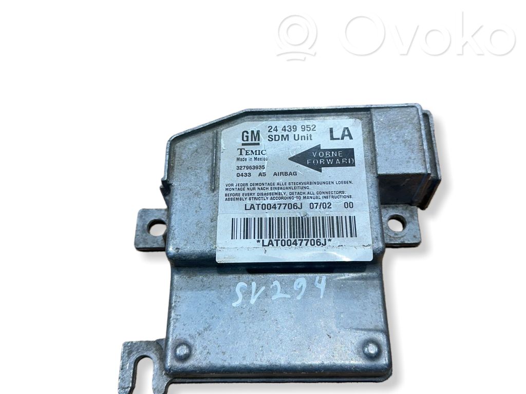 Opel Corsa C Airbag control unit/module 