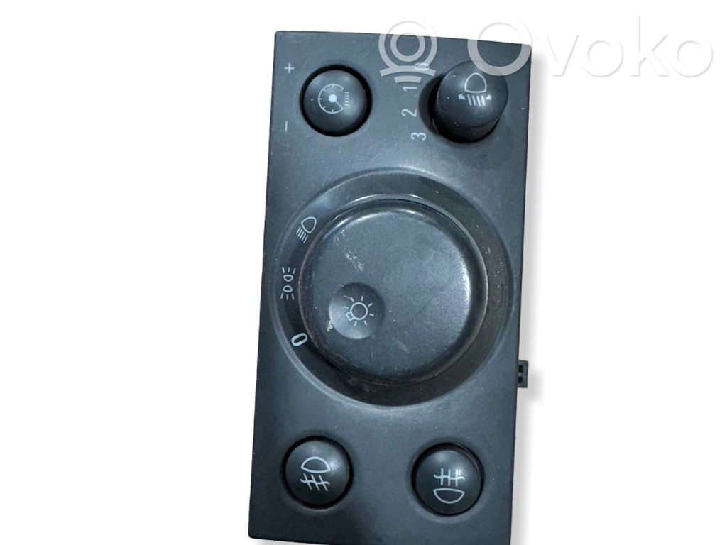Light switch   13177066,0694,0K20,K04050050