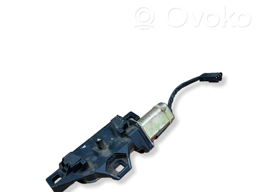 Tailgate/trunk/boot lock/catch/latch   7014872