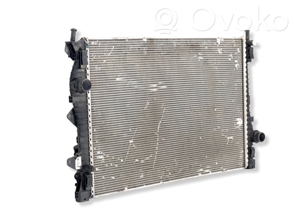 Land Rover Discovery Sport Coolant radiator 