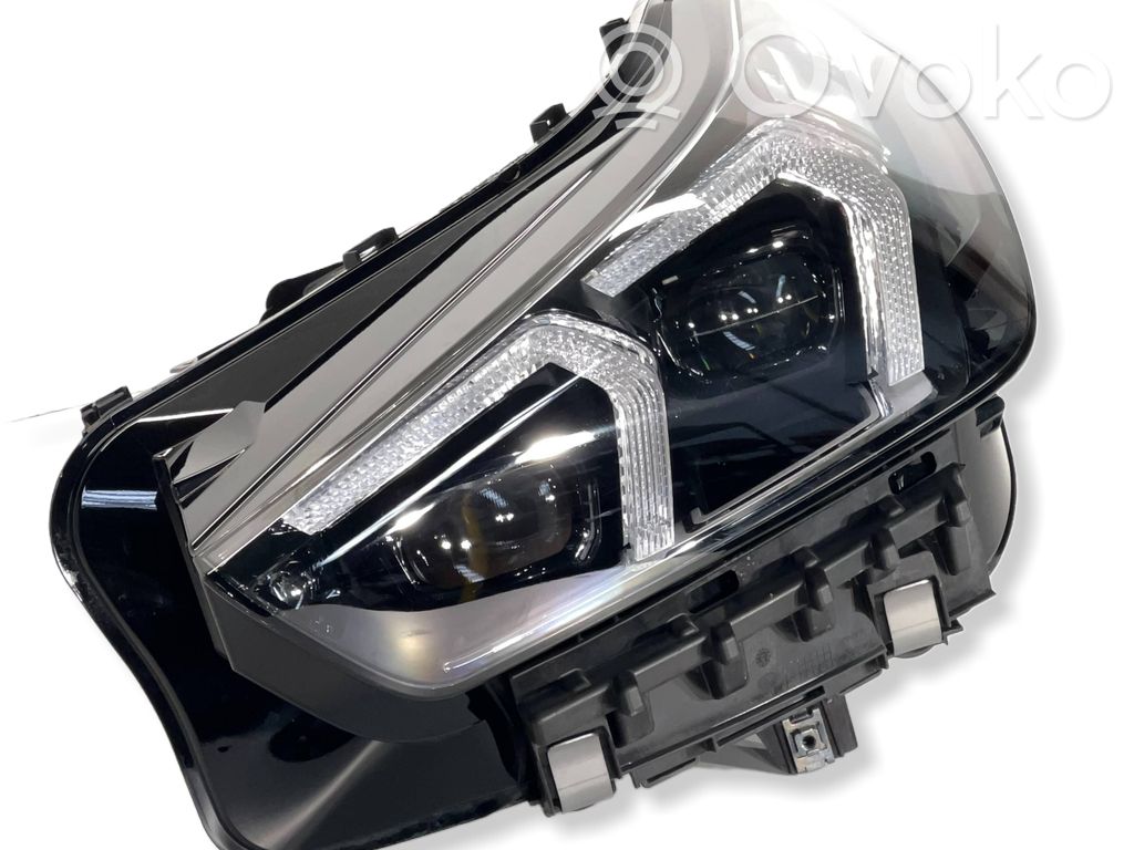 BMW X1 U11 Scheinwerfer 