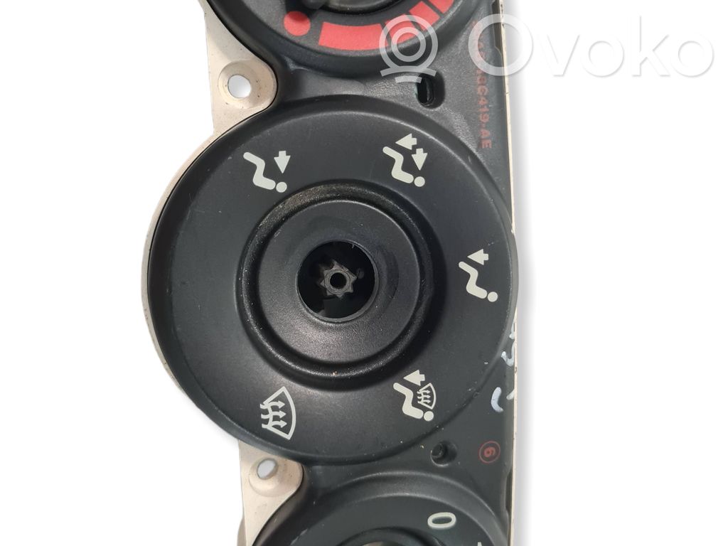 Climate control unit   98AB18C419