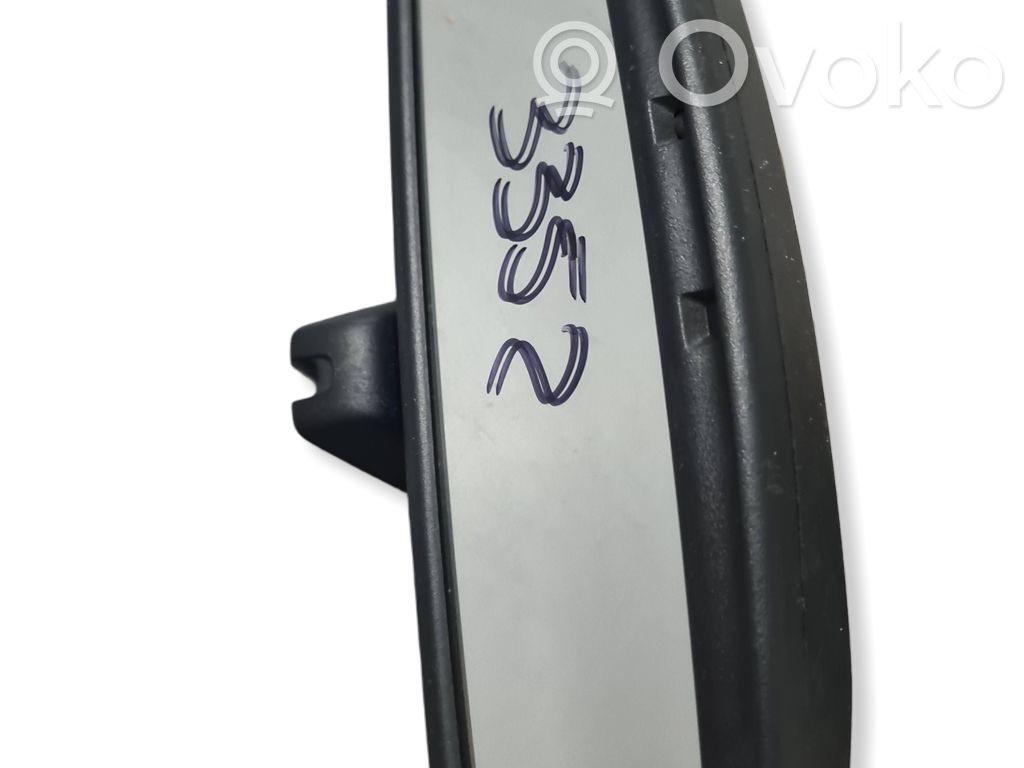 Rear view mirror (interior)   015624