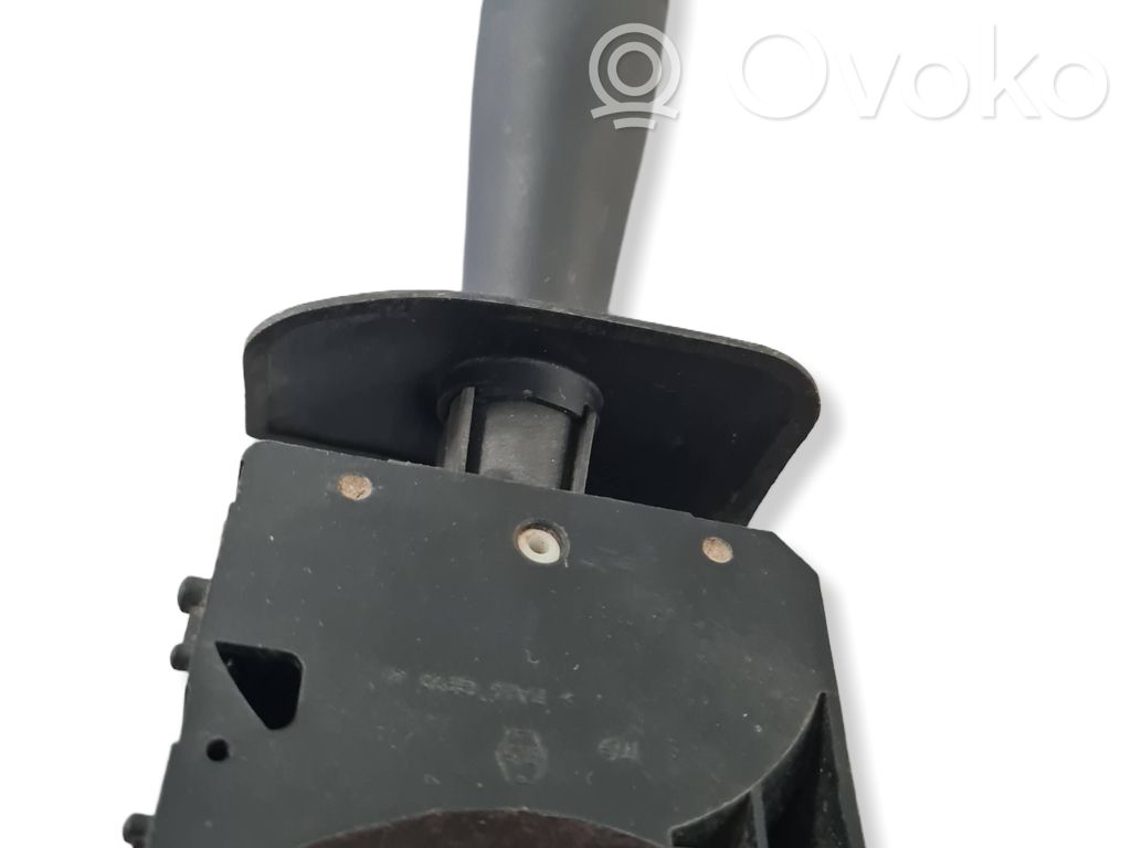 Other switches/knobs/shifts   8200375336,345918013AM