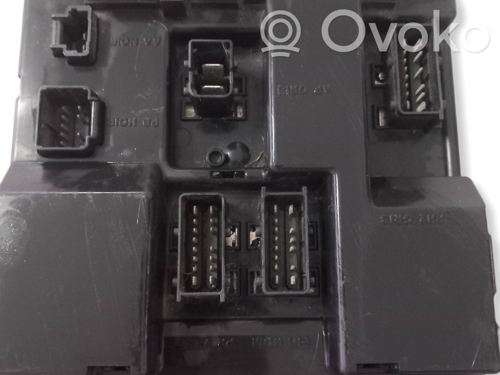 Citroen C4 I Módulo de confort/conveniencia 