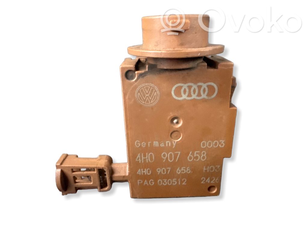 Audi A6 S6 C7 4G Oro kokybės daviklis 
