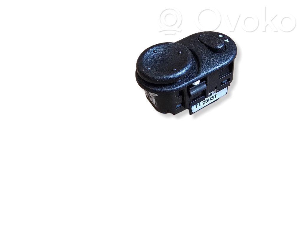 Wing mirror switch   3795083E20
