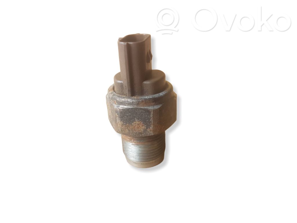Fuel pressure sensor   06P15,6480