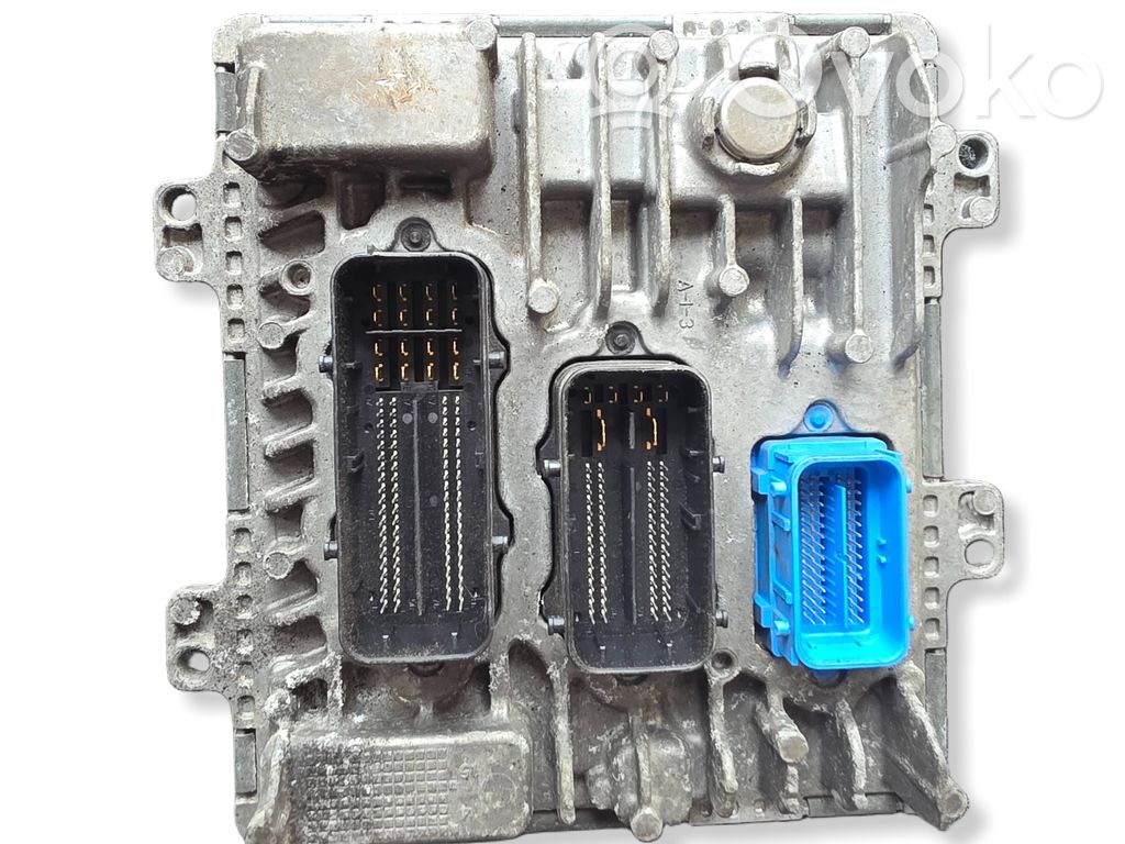 Opel Zafira C Engine control unit/module 