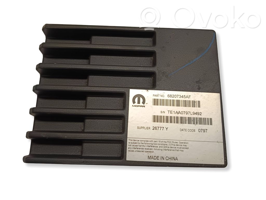 Chrysler Pacifica Sound amplifier 