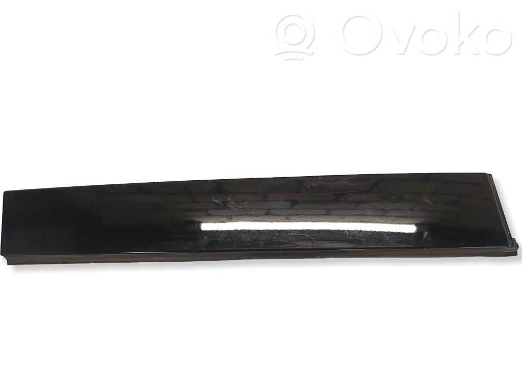 Sliding door trim   68234033AD