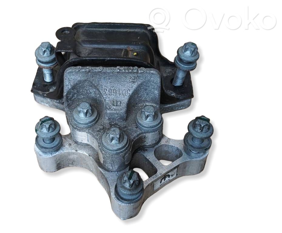 Jeep Compass Engine mount bracket 