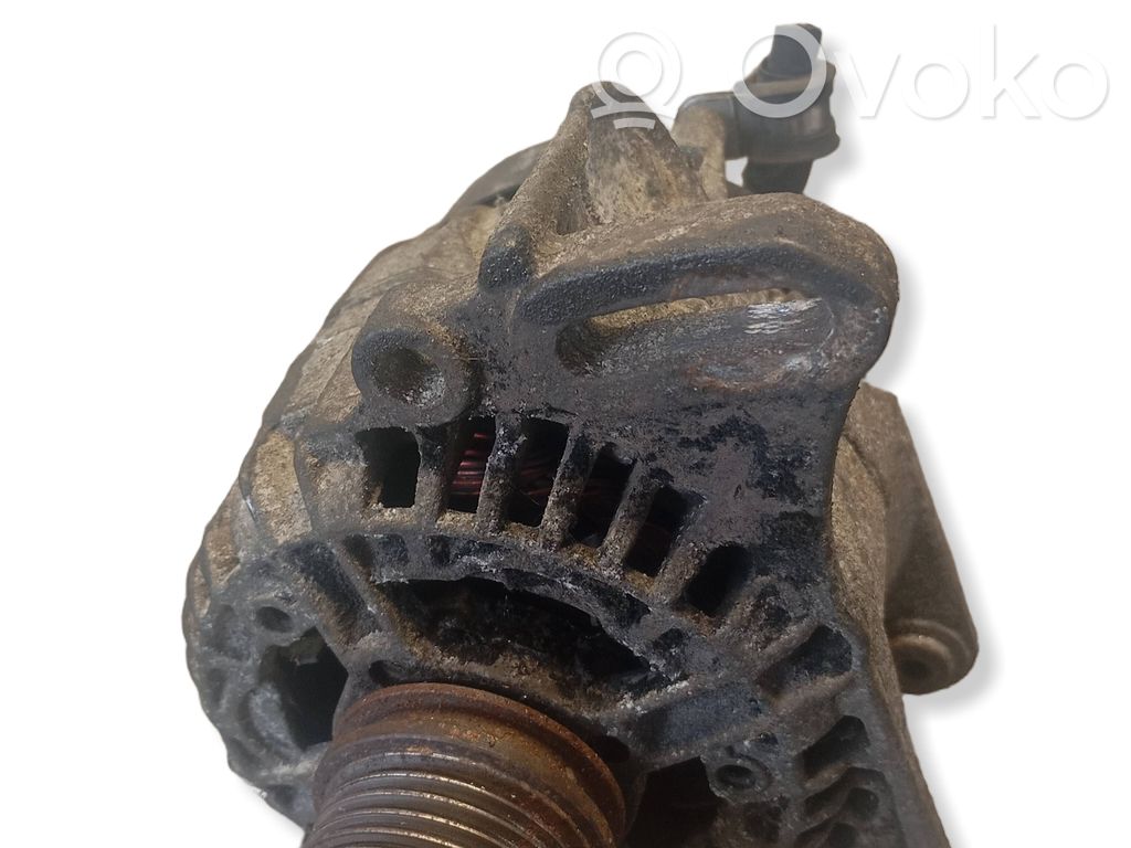 Volkswagen Polo IV 9N3 Alternator 