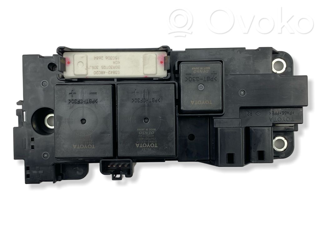 Toyota Auris E180 Releen moduulikiinnike 
