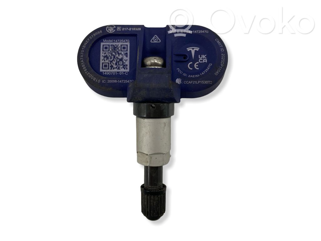 Tesla Model Y Tire pressure sensor 