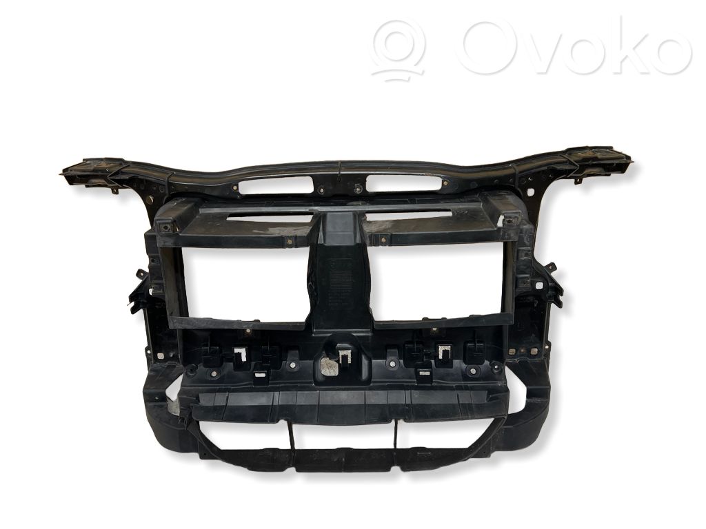 BMW X1 E84 Radiatoru panelis 